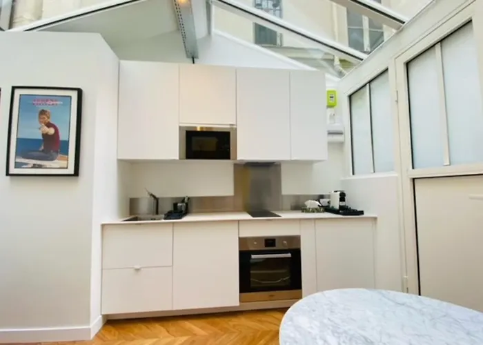 Warm 18M Ideal For Couple In Paris